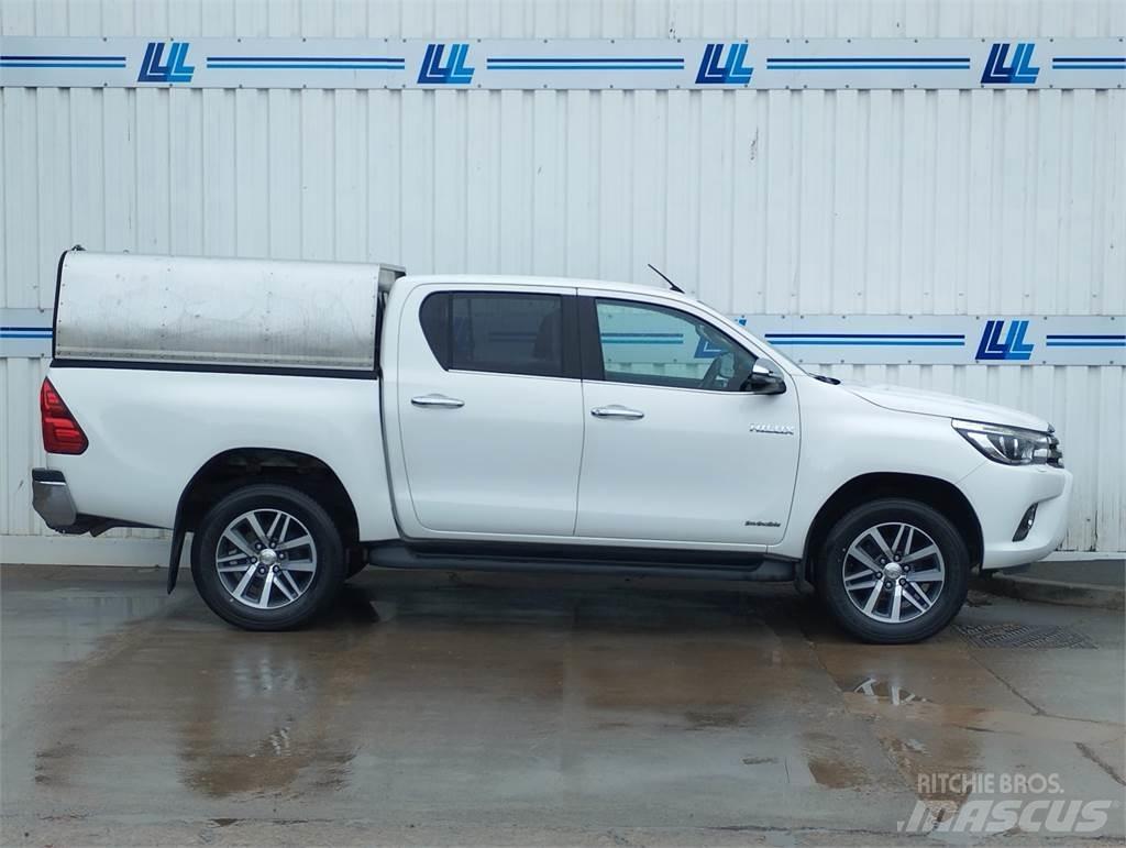 Toyota Hilux Pickup/Pritschenwagen