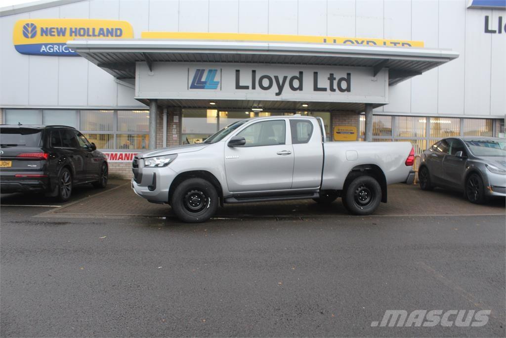 Toyota Hilux Pickup/Pritschenwagen