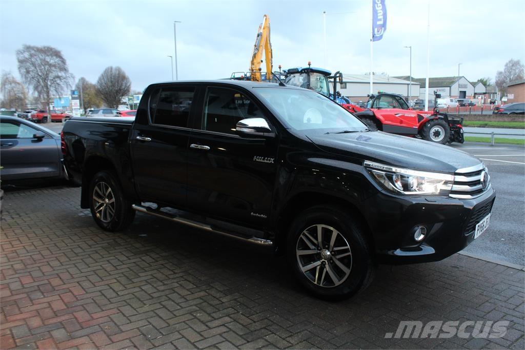 Toyota Hilux Pickup/Pritschenwagen