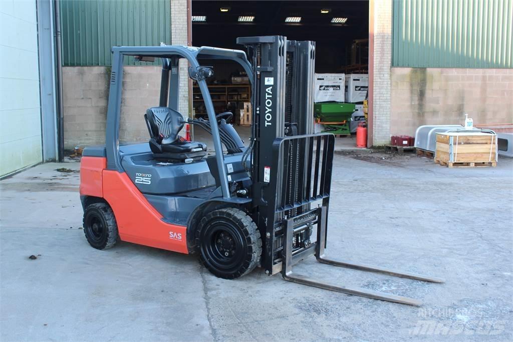 Toyota Tonero 2.5T Heftrucks overige