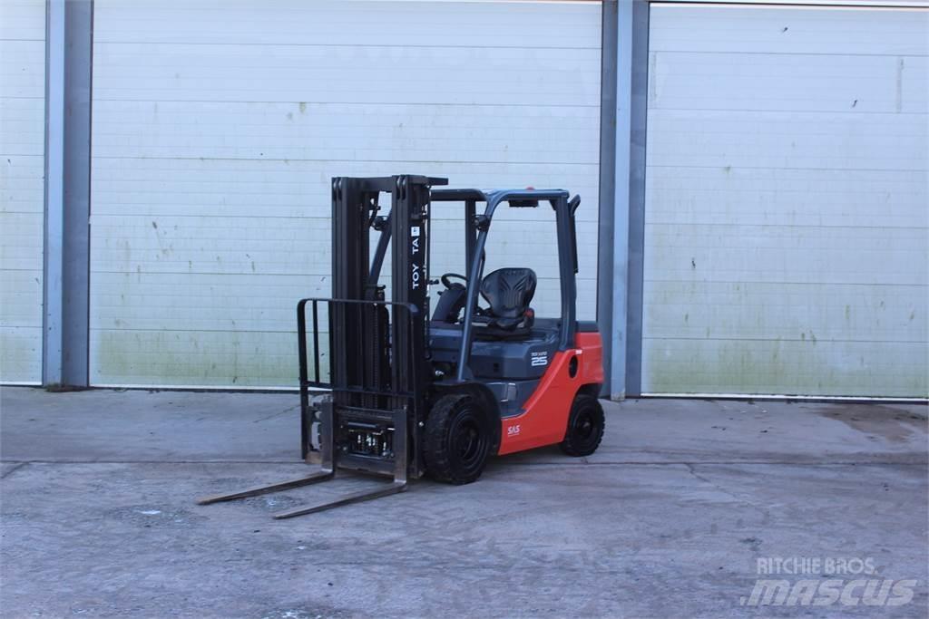 Toyota Tonero 2.5T Heftrucks overige