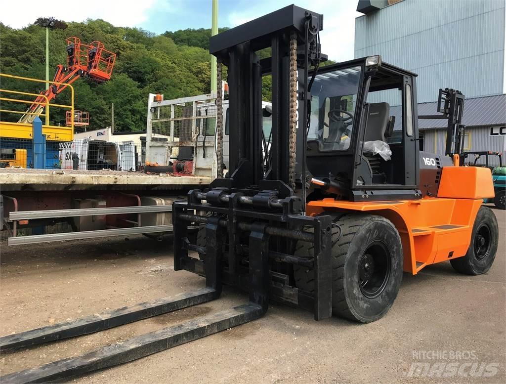 Doosan DL160 Diesel heftrucks
