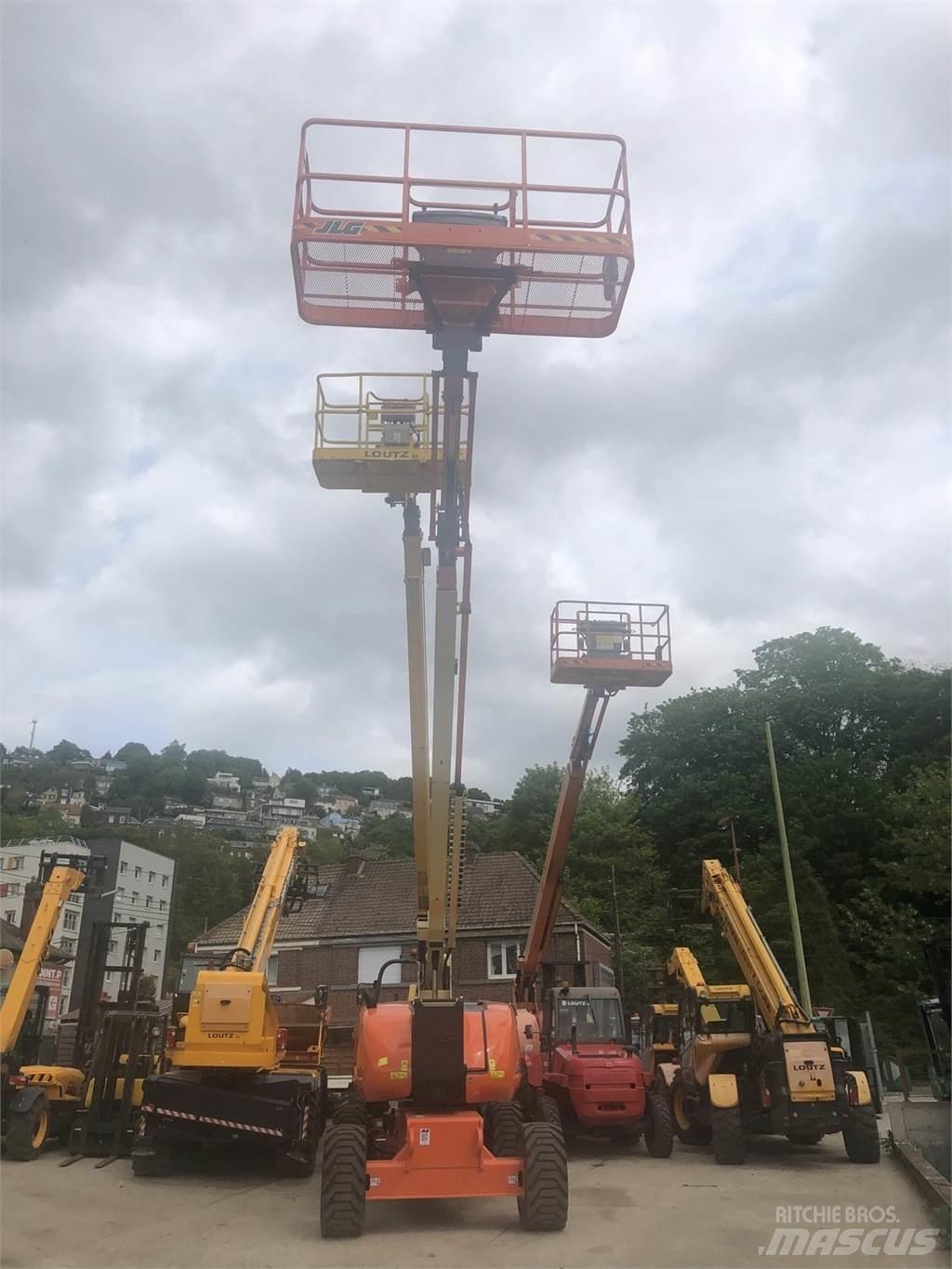 JLG 800AJ Andere Arbeitsbühnen