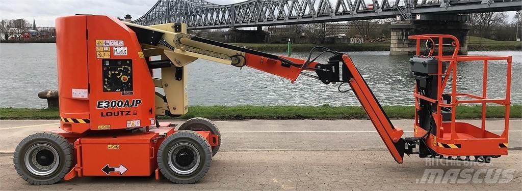 JLG E300AJP Andere Arbeitsbühnen