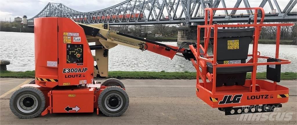 JLG E300AJP Andere Arbeitsbühnen
