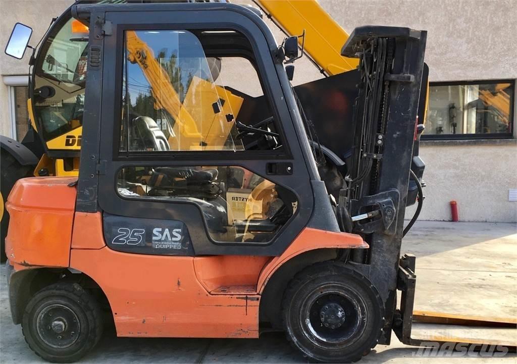 Toyota 7FD25 Heftrucks overige