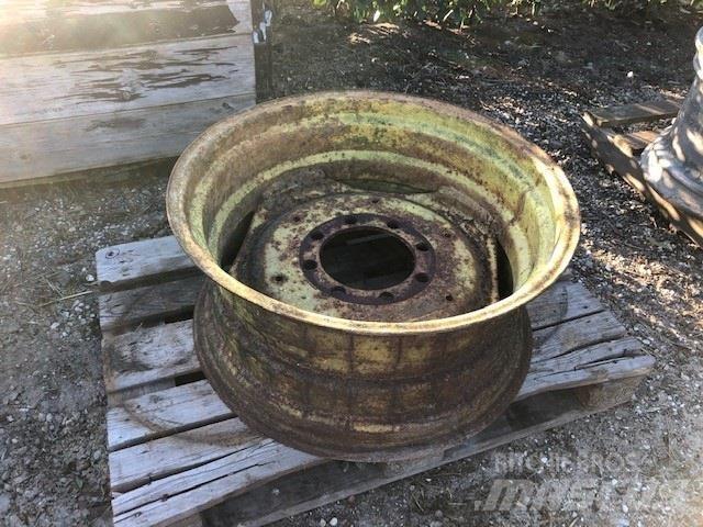 GKN 15X30 Reifen