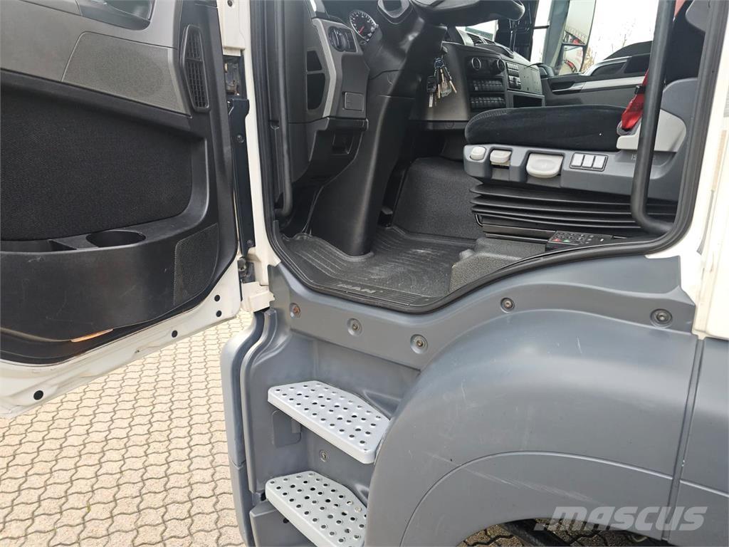 MAN TGS 26.500 6X2-4 Containerwagen