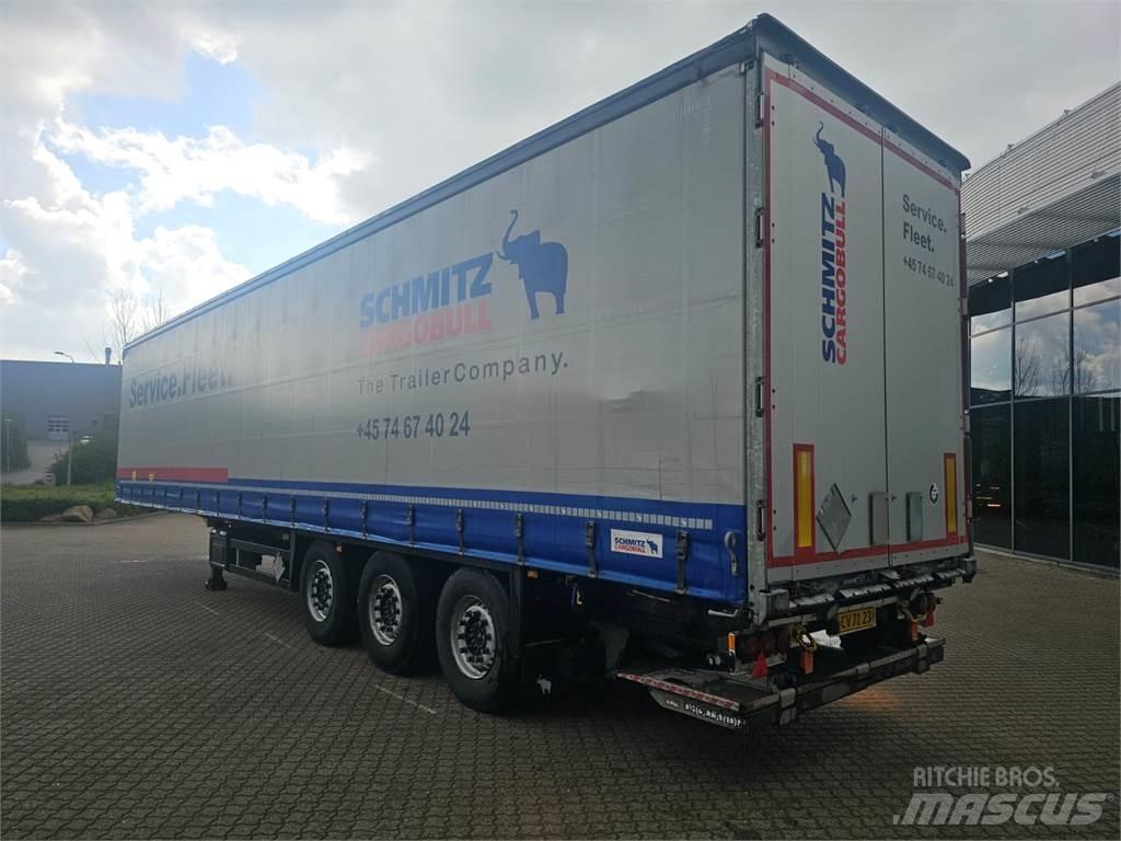 Schmitz Cargobull 13,60 Curtainsiderauflieger