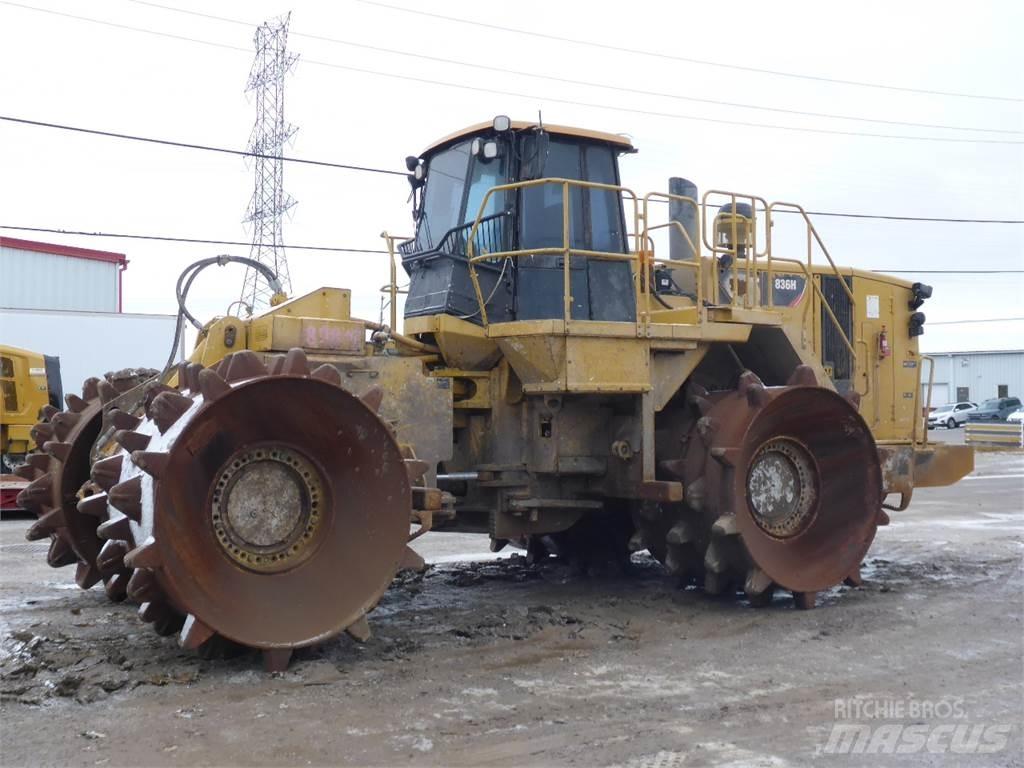 CAT 836H Sonstige Baumaschinen