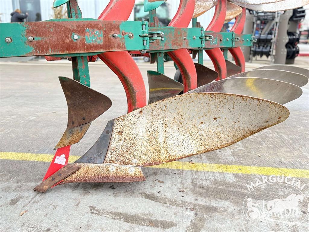 Kverneland 4 korpusų Sonstige Landmaschinen