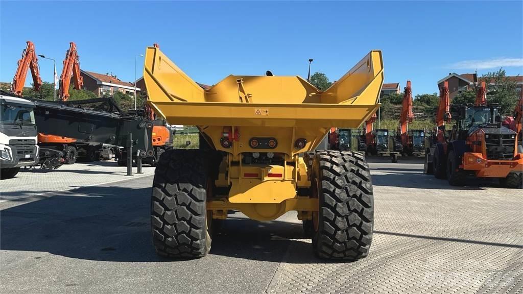 Bell B30E 6X6 Minidumper