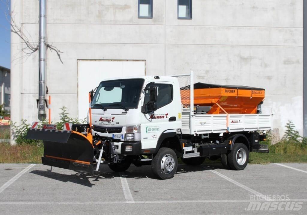 Fuso Canter 6C18 Schneeschilde und -pflüge