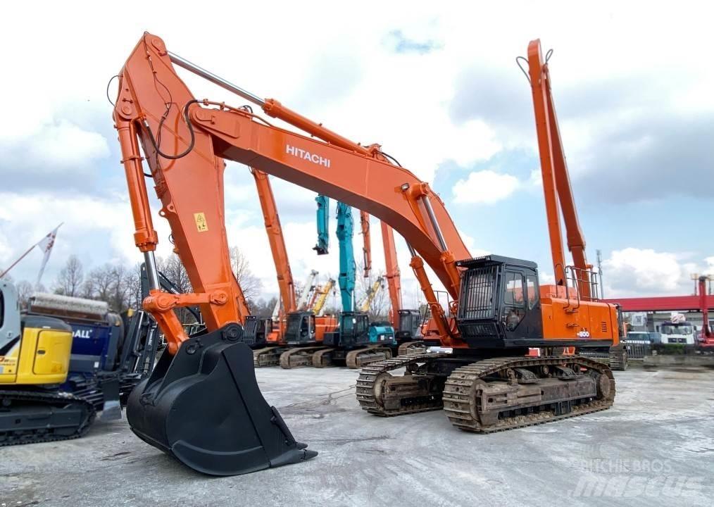 Hitachi EX800 Raupenbagger