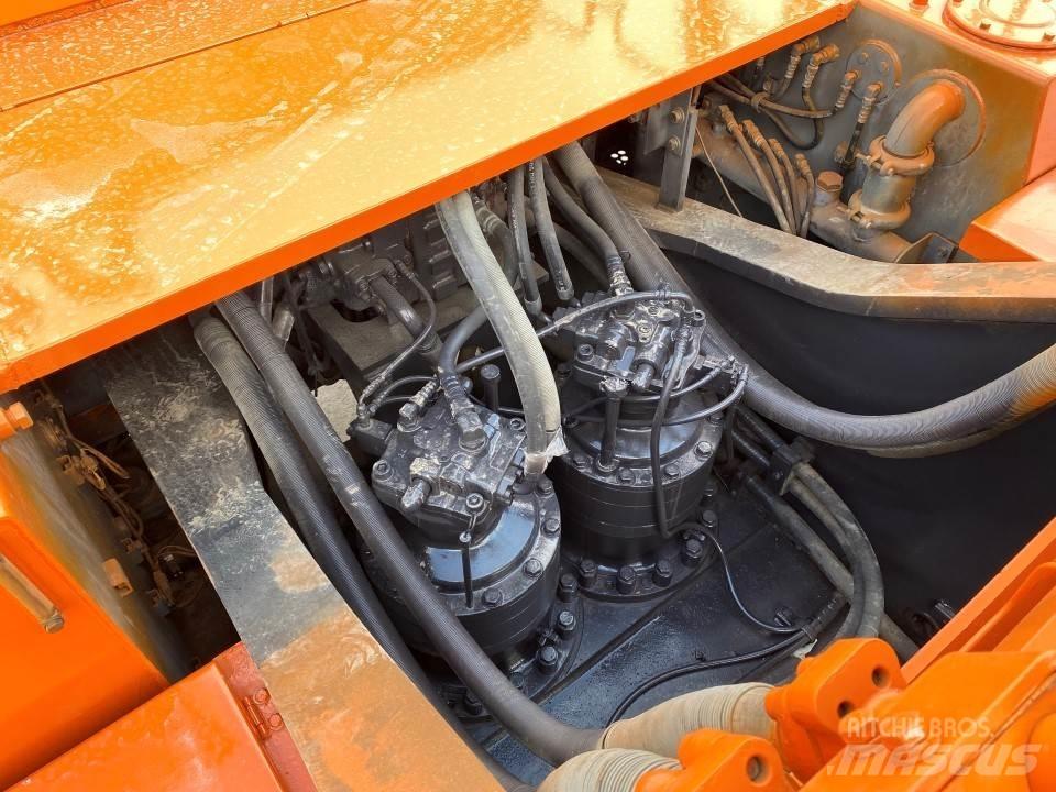 Hitachi EX800 Raupenbagger