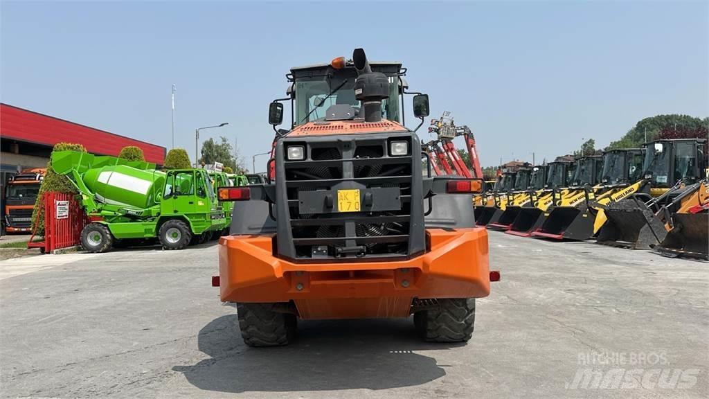 Hitachi ZW180-6 Radlader