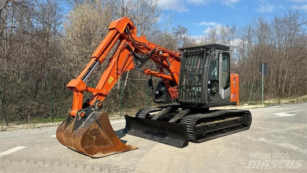 Hitachi ZX135US-3 Midibagger  7t - 12t