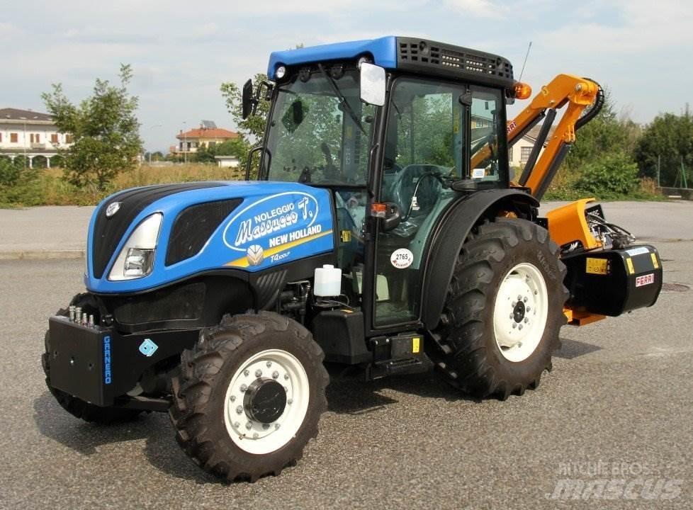 New Holland T4.100LP Schneeschilde und -pflüge
