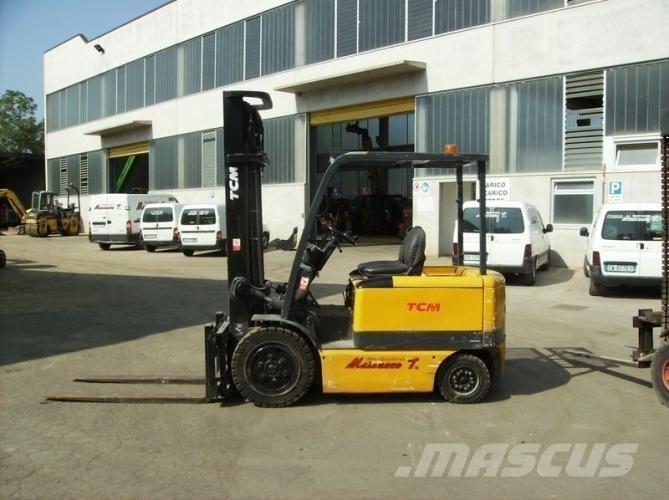 TCM VM400 FB30 Elektrische heftrucks