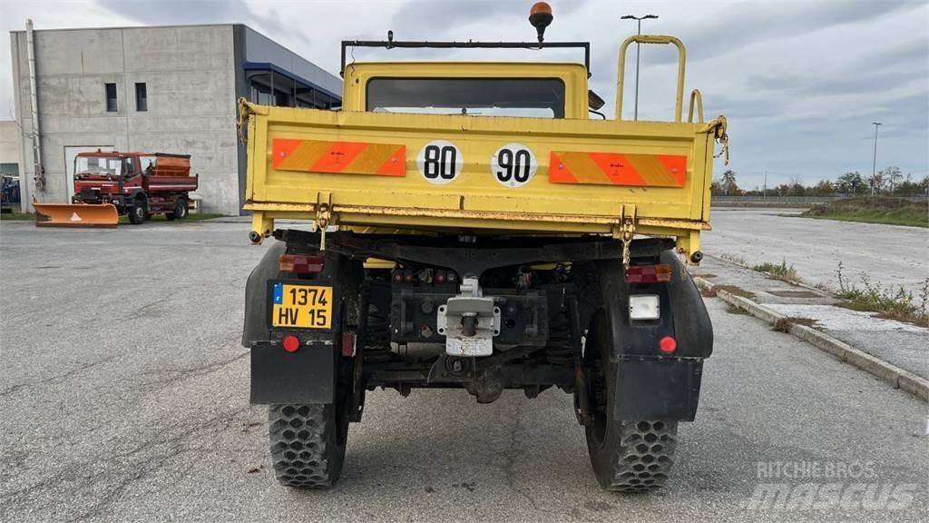 Unimog U130 Andere Fahrzeuge
