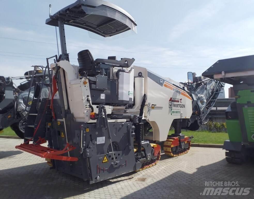 Wirtgen W130CFi Asphaltfräsen