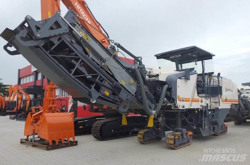 Wirtgen W200i Asphaltfräsen