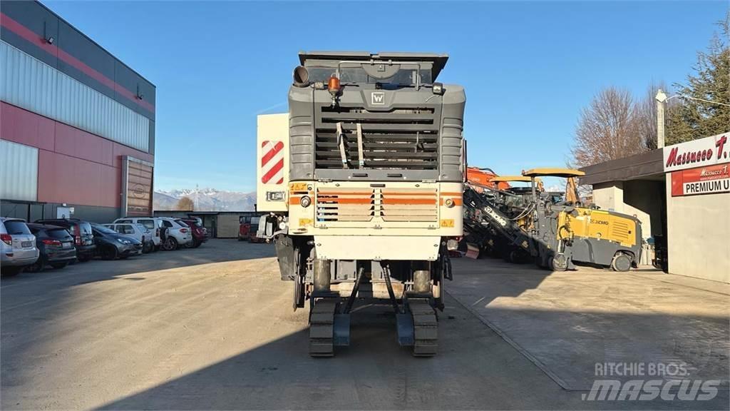 Wirtgen W200i Asphaltfräsen