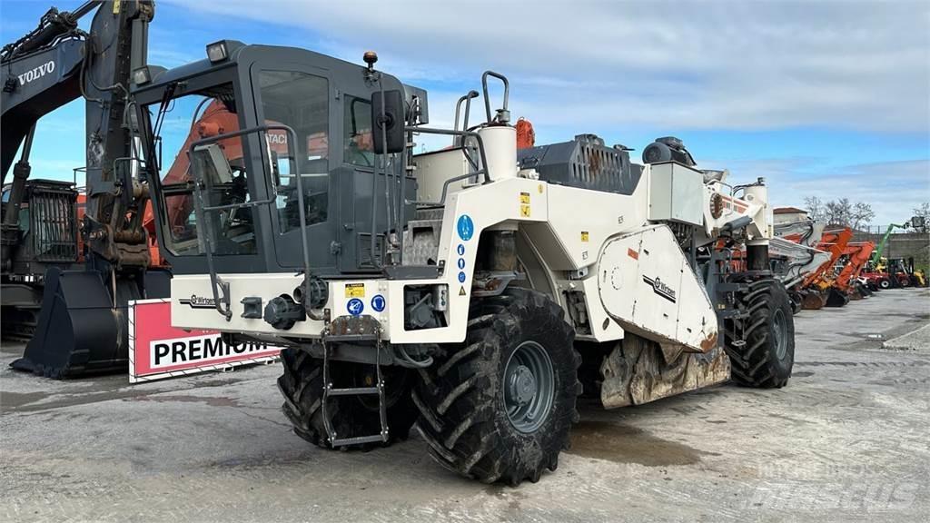 Wirtgen WR2000 Andere Fahrzeuge