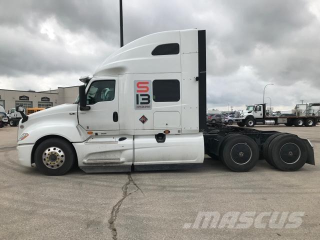 International LT Sattelzugmaschinen