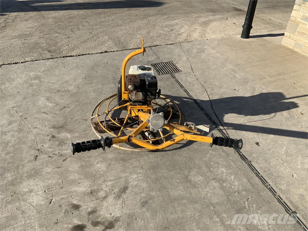 Dynapac power Float Sonstige Landmaschinen