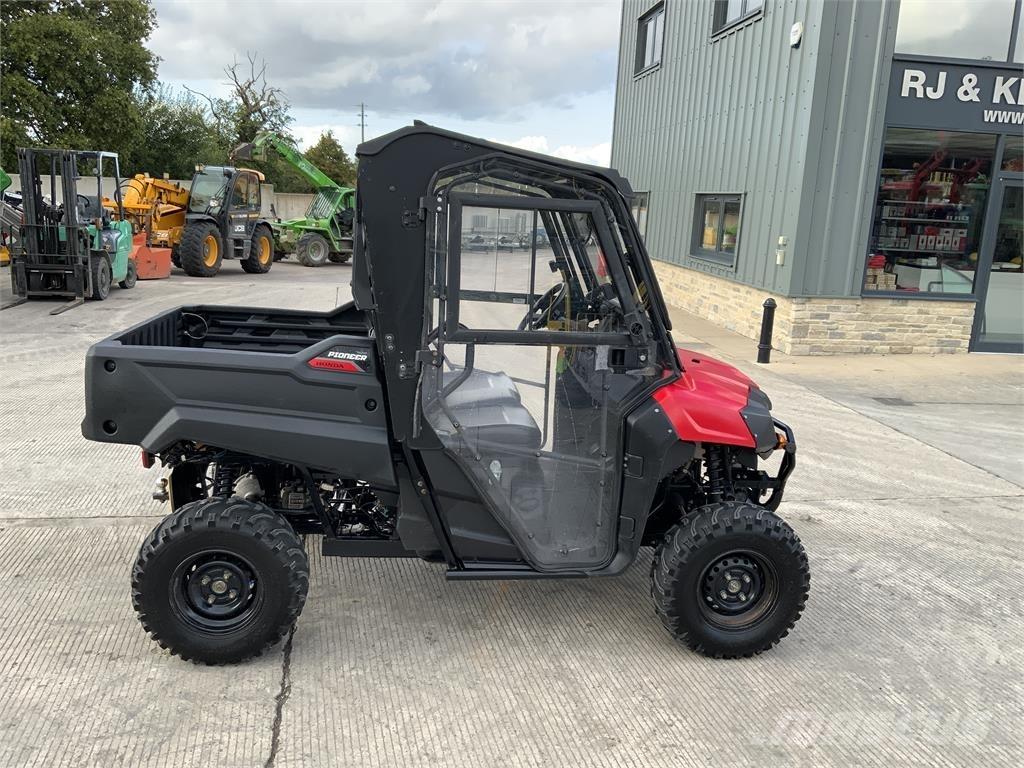 Honda Pioneer 700 ATV Sonstige Landmaschinen