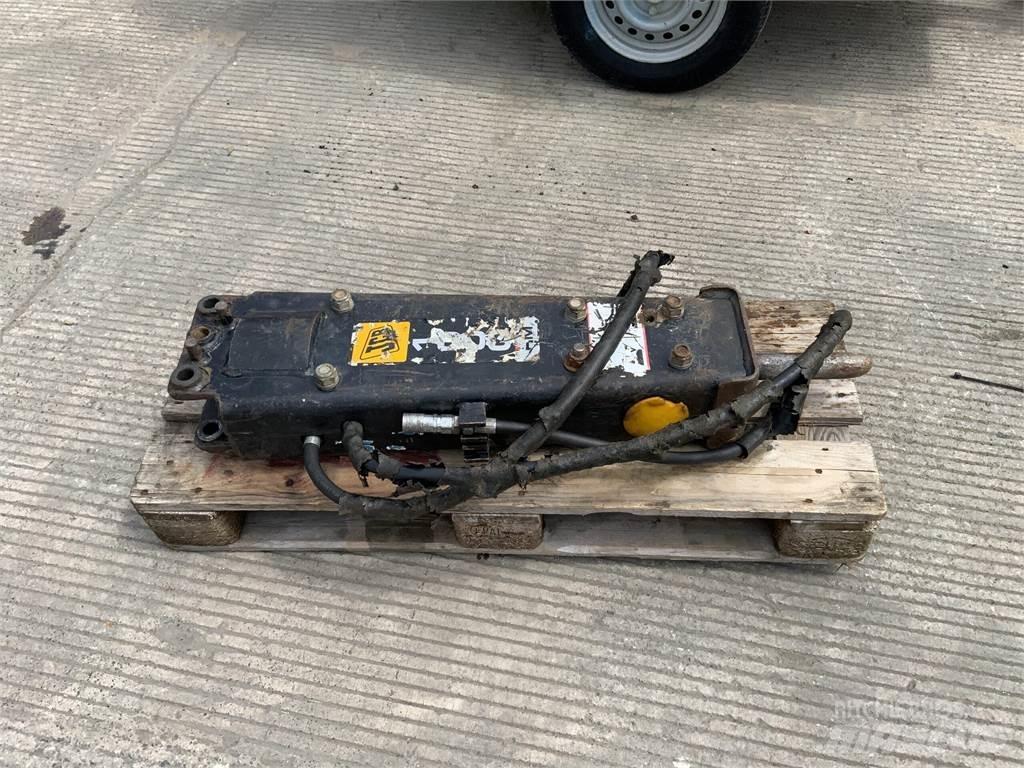 JCB Breaker Sonstige Landmaschinen