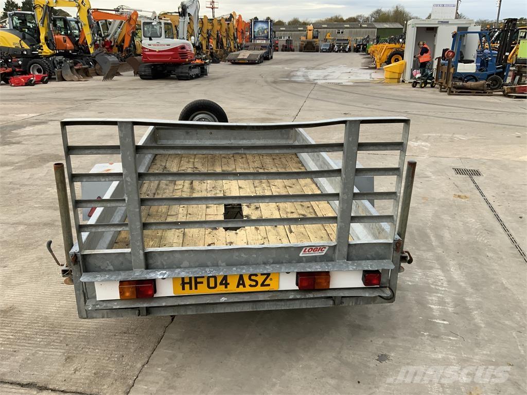 Logic 10,5 Trailer Sonstige Landmaschinen