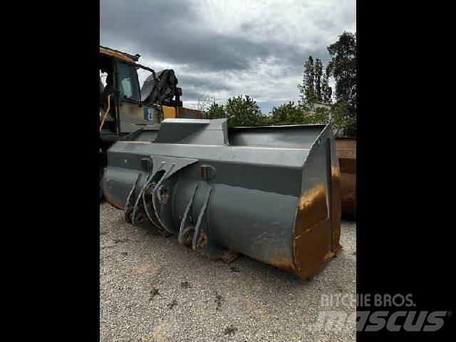 Liebherr GODET Sonstige Baumaschinen
