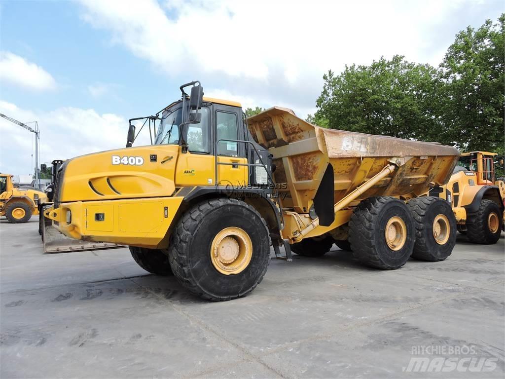 Bell B40D Dumper - Knickgelenk