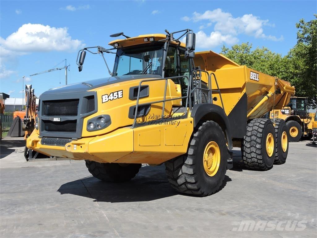 Bell B45E Dumper - Knickgelenk
