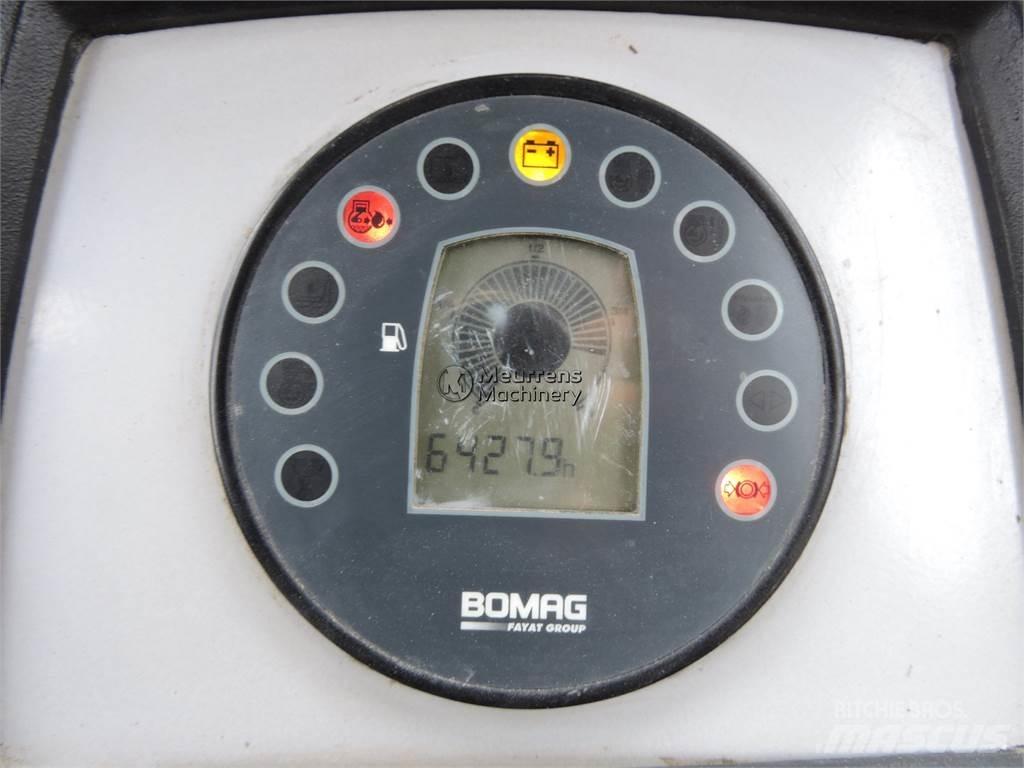 Bomag BW211D-4 GERMAN Andere Walzen
