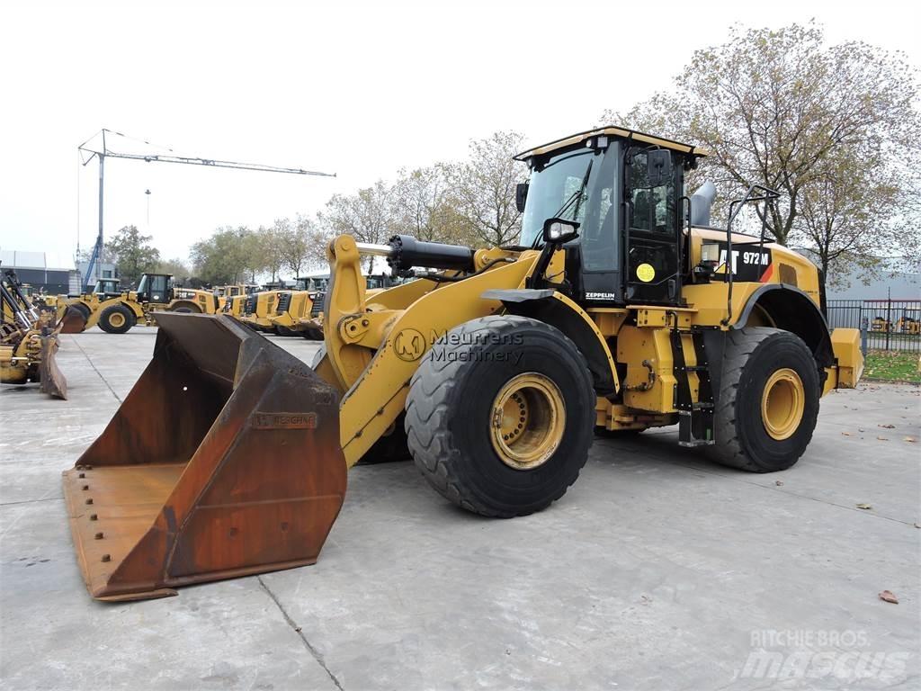 CAT 972M Radlader
