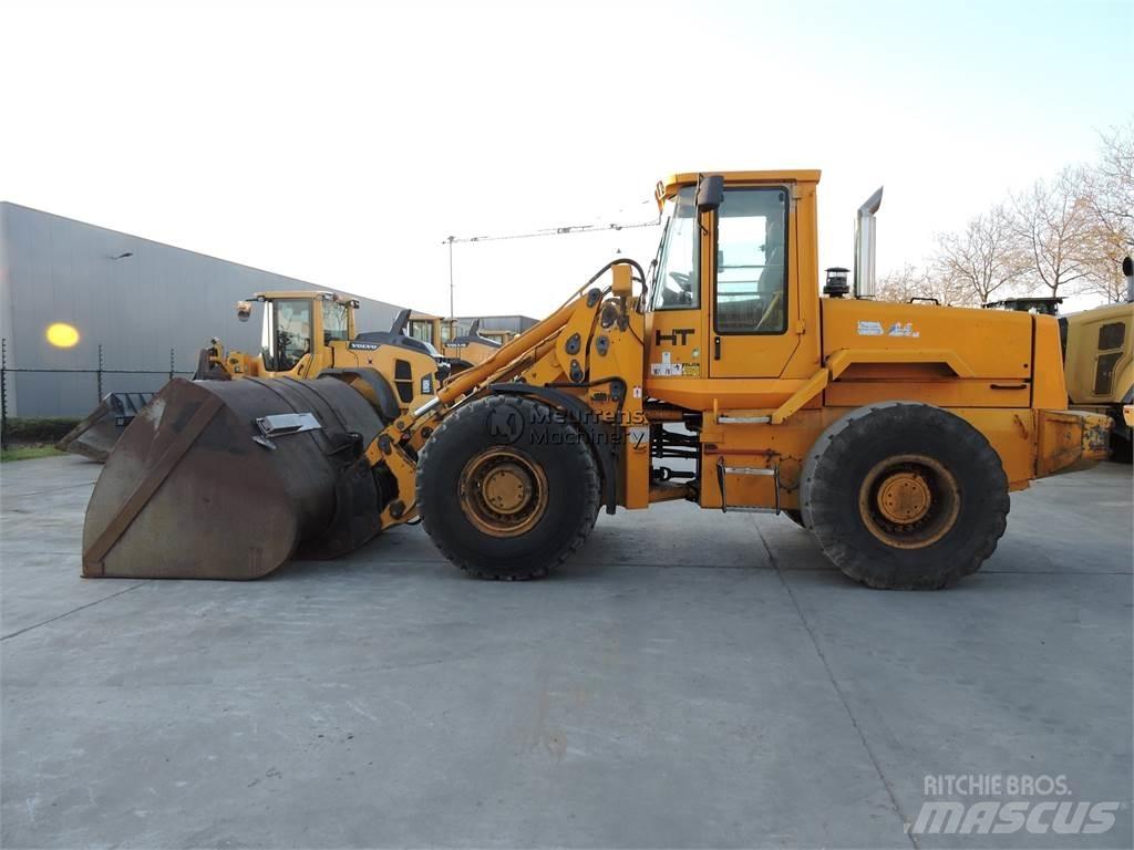 JCB 436B Radlader