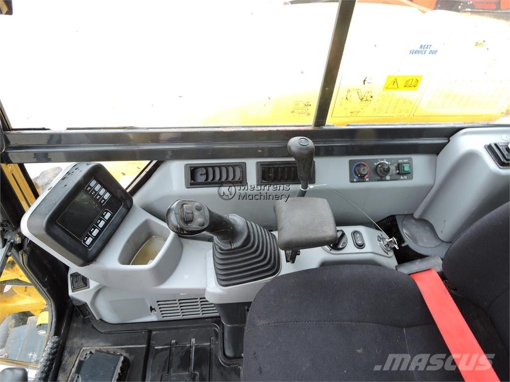 Komatsu PC80MR-5 Sonstige Baumaschinen