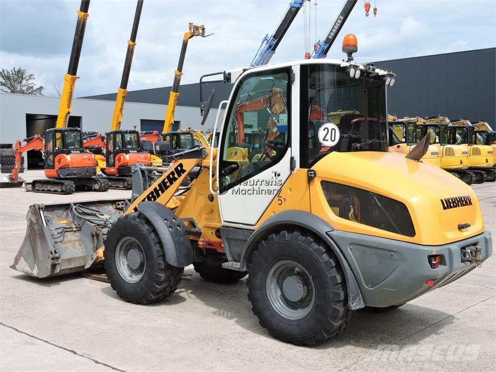 Liebherr L508 + FORK Radlader