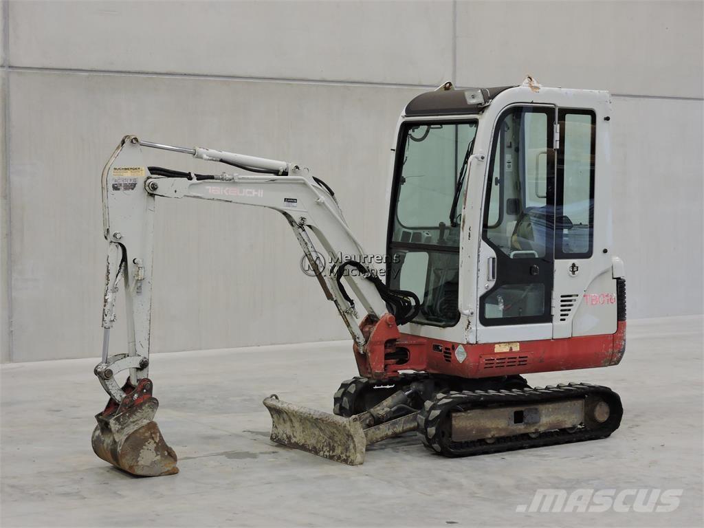 Takeuchi TB016 Sonstige Baumaschinen