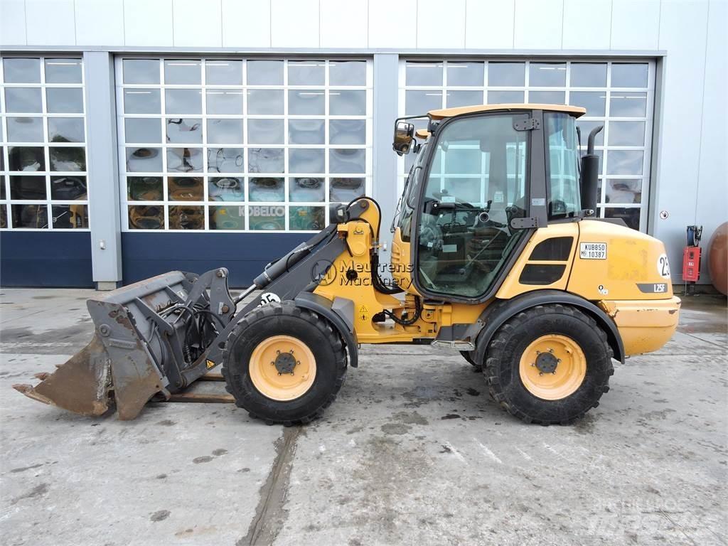 Volvo L25F Radlader