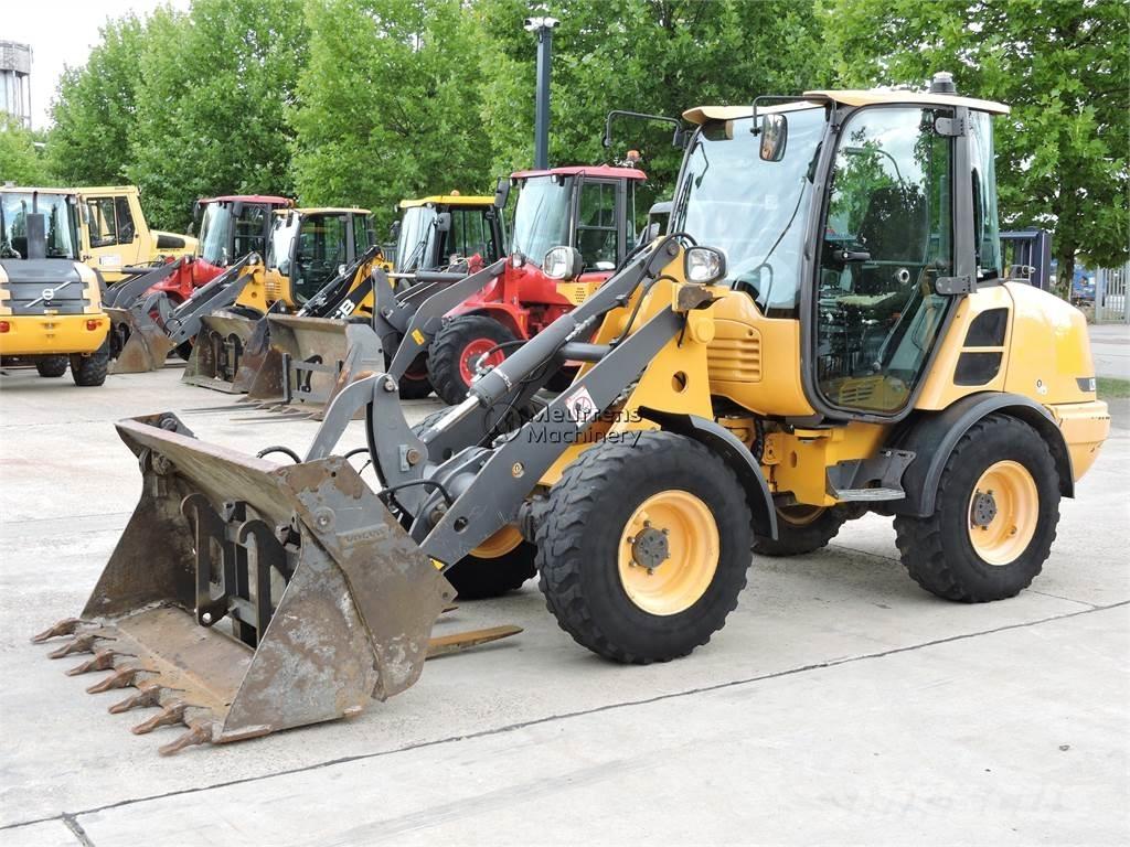 Volvo L25F + FORK Radlader