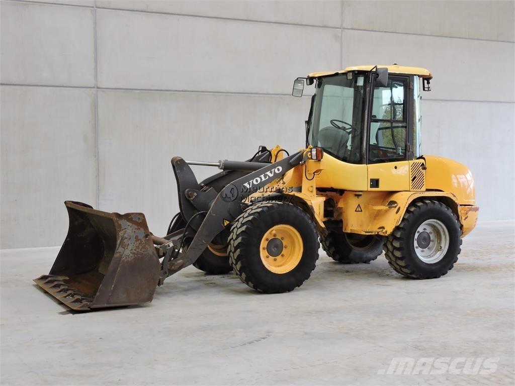 Volvo L35B Radlader