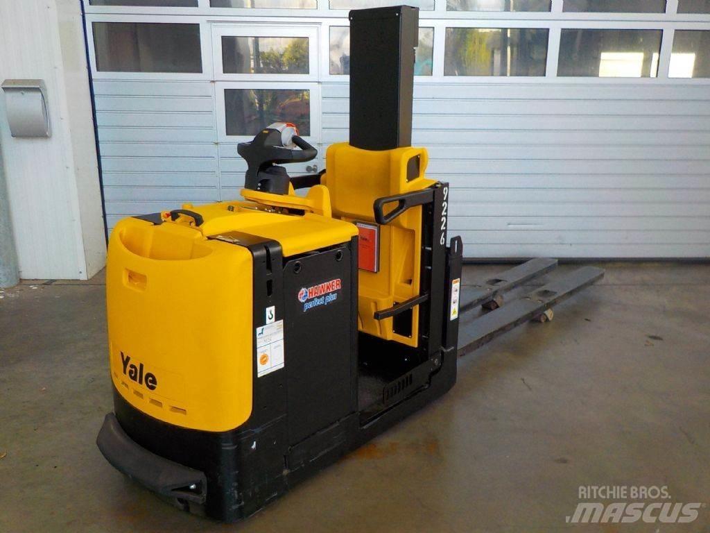 Yale MO25 Mittelhub-Kommissionierer