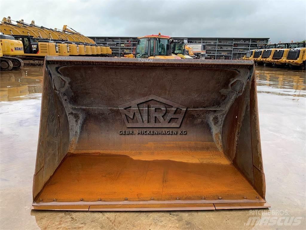 CAT 2750 mm/ 938 M Schaufeln