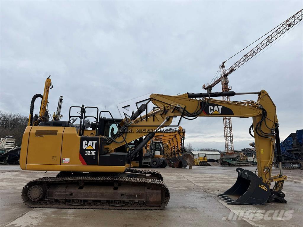 CAT 323 EL Raupenbagger