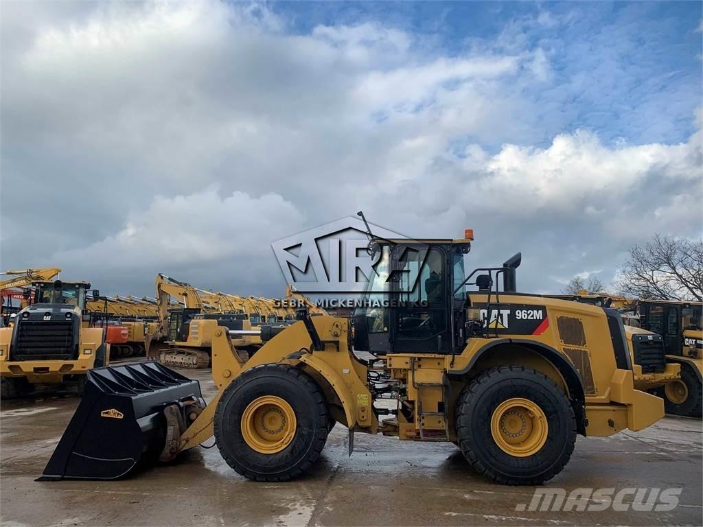 CAT 962M ( 950 M ) Radlader