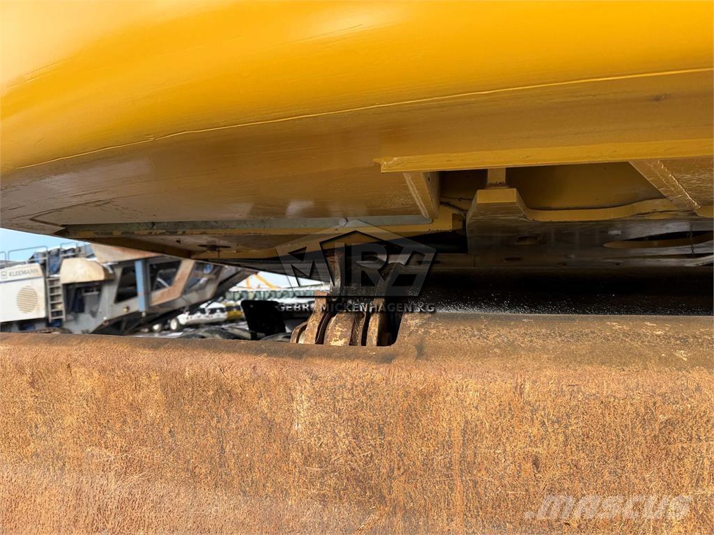 CAT M 318 D Mobilbagger